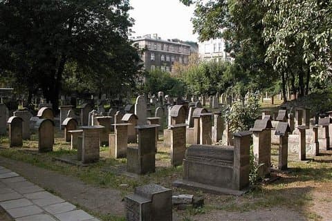 The Remuh cemetery