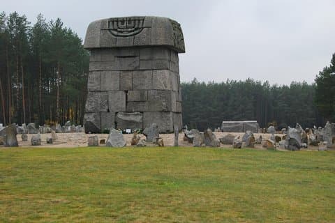 Treblinka - Tykocin - Lopuchowo Tour from Warsaw
