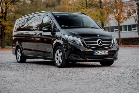 Krakow: Private Transfer to/from Bratislava