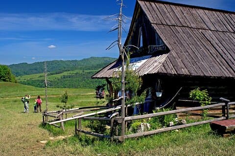 Highlander's shed
