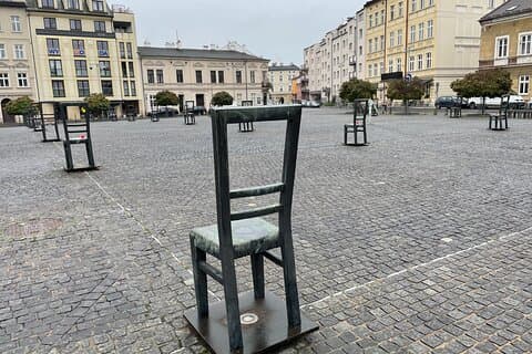 Hero's Square