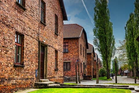 Auschwitz tour from Krakow