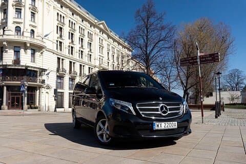 Transfer Warsaw - Chelm or back by limousine/minivan