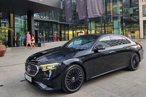 Mercedes E Class Transfer WAW Chopin Airport - Warsaw City Center
