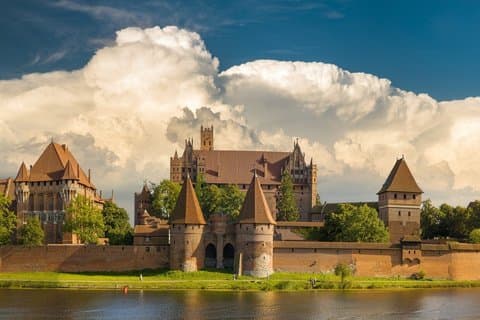 Private Malbork Castle Tour from Gdańsk Teutonic Fortress