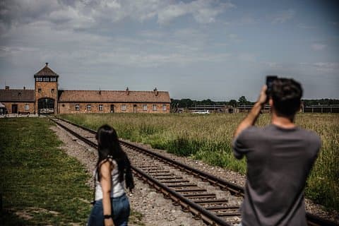 VIP Auschwitz Birkenau Tour with Private Guide Only For You