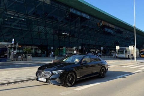 Private Transfer from Krakow Airport to City Center