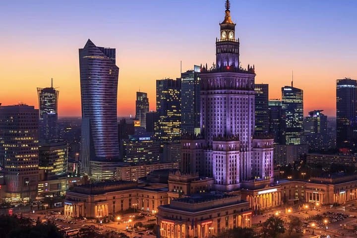 Old Town with Royal Castle + Palace of Culture&Science: SMALL GROUP /inc.Pick-up