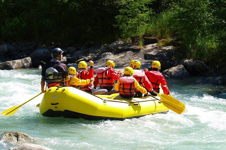 Pontoon Rafting on the Dunajec River Gorge with private transport from Krakow