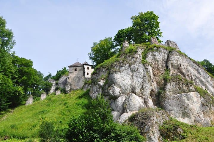 Castles Tour by The Eagles' Nests Trail, day tour from Krakow