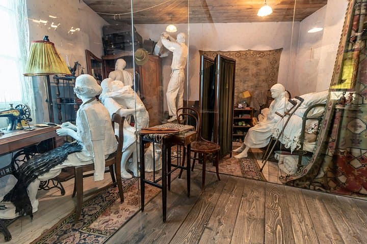 Schindler's Factory Guided Tour in Krakow & skip the line ticket