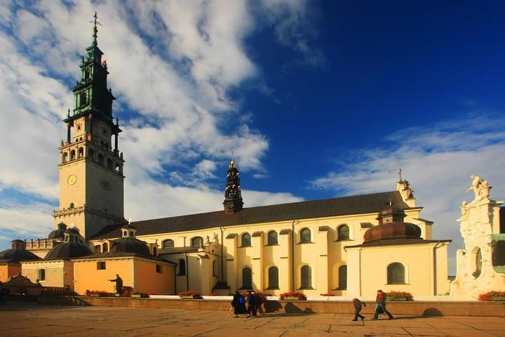 Jasna Gora & Black Madonna Private Tour from Lodz with Lunch