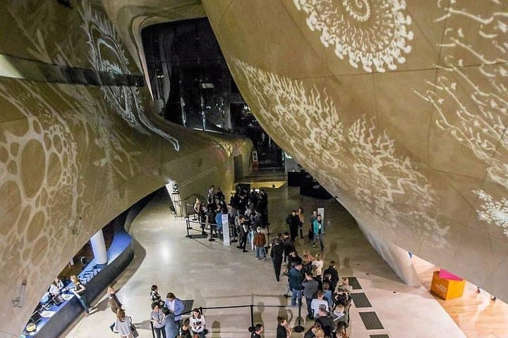 POLIN Museum of the History of Polish Jews : SMALL GROUP /inc. Pick-up/