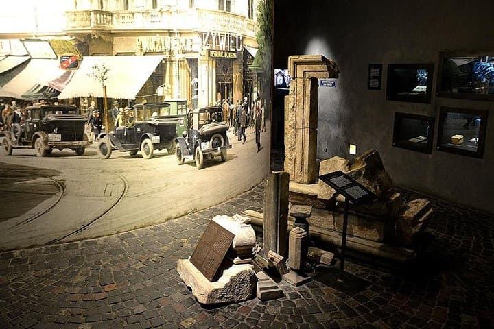 Warsaw Uprising Museum (1944) : SMALL GROUP /inc. Pick-up/