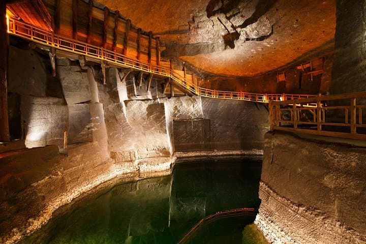 One day Cracow and Wieliczka Salt Mine private tour from Warsaw