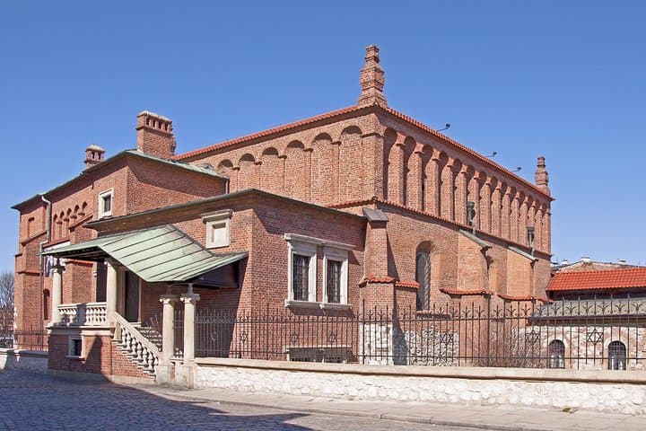 Private, unique city tour of Cracow from Warsaw by express train with pick up