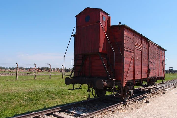Auschwitz Birkenau Guaranteed Guided Tour or your money back