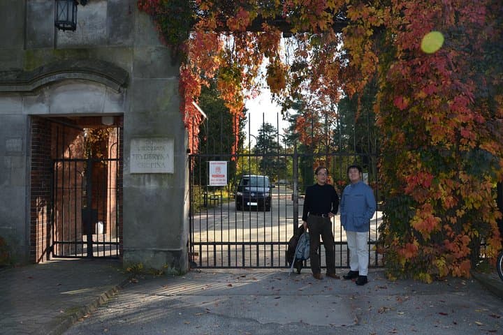 Fryderyk Chopin's Birthplace Half Day Private Tour from Warsaw