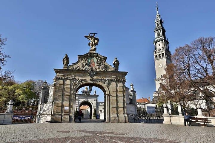 From Krakow: Black Madonna of Czestochowa Sanctuary - Guided Tour