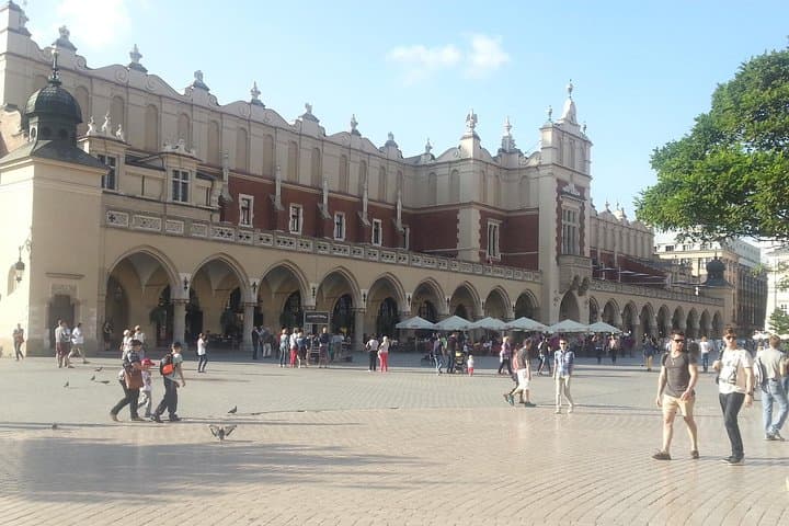 Krakow to Warsaw Private Transfer Best Value