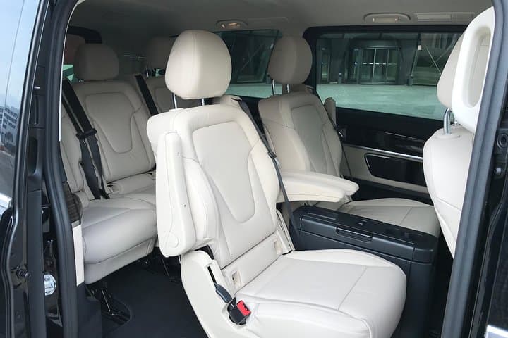 Mercedes V Class VIP minivan Kraków