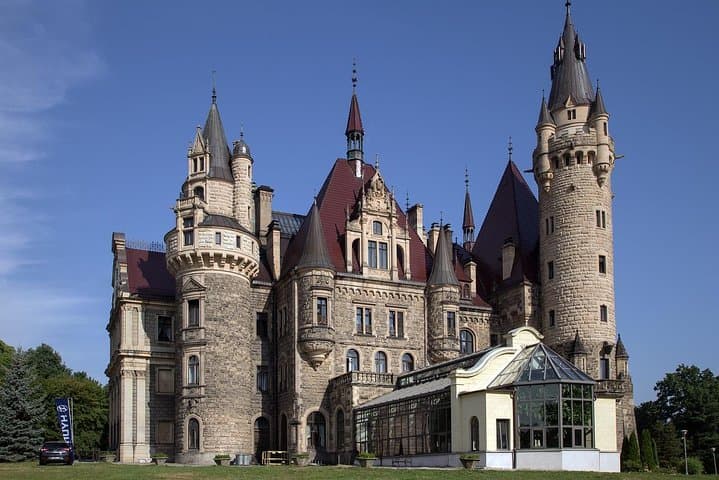 Private Transfer from Krakow to Berlin with 2 hours for sightseeing