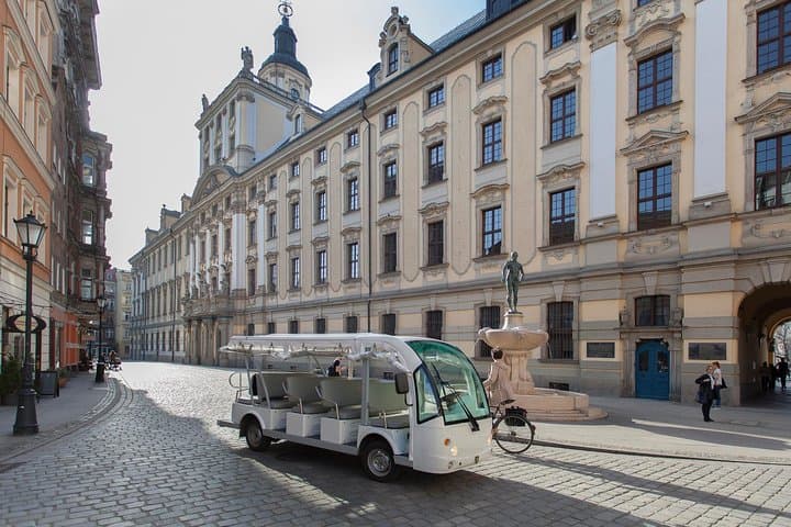 2-Hours Private Electric Car Tour with a Guide, Wroclaw