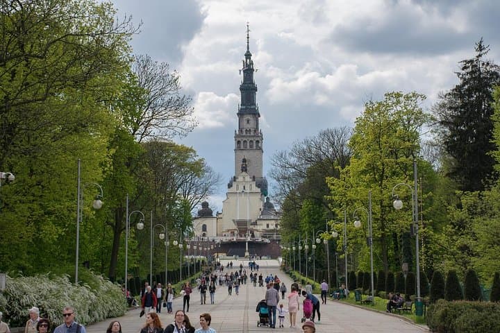 Jasna Gora & Black Madonna Small Group Tour from Warsaw with Lunch