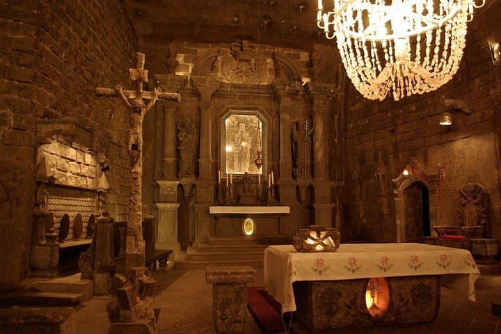Combined: Auschwitz Birkenau and Salt Mine private chauffeur from Krakow