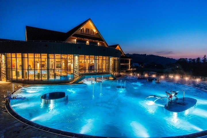 From Krakow: Zakopane Tatra Mountains & Thermal Baths Private Tour