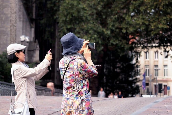 Private transfer from Warsaw to Krakow with 2h of Sightseeing