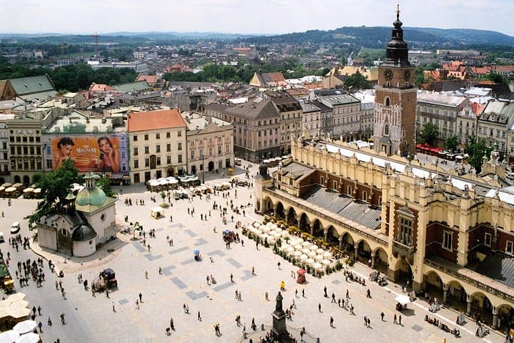 Krakow Highlights of Old & New Town Private Walking Tour
