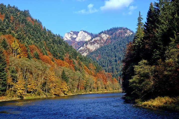 The cycling tour and Dunajec River Gorge rafting- private tour from Krakow