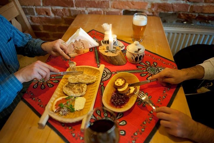 Private Tour: Secret Food Tours Krakow