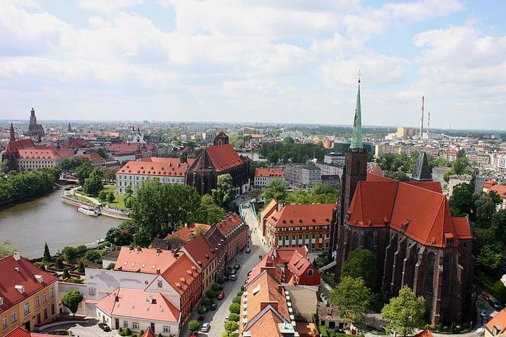 Panorama Raclawicka & Ostrow Tumski Wroclaw Private Tour