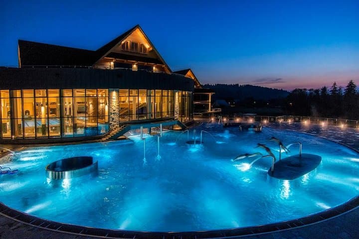 Outdoor thermal pool - evening