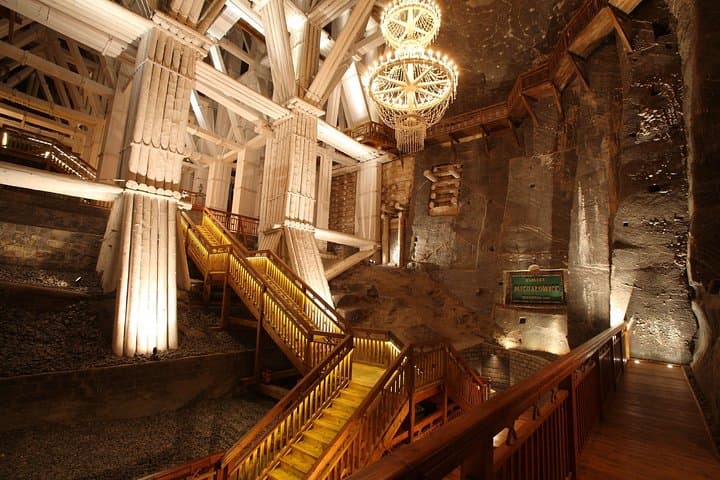 Auschwitz- Birkenau and Salt Mine in Wieliczka in one day with private transport