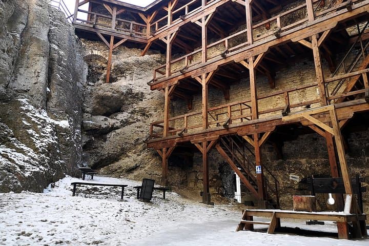 From Krakow: "The Witcher" Ogrodzieniec Castle Day Trip