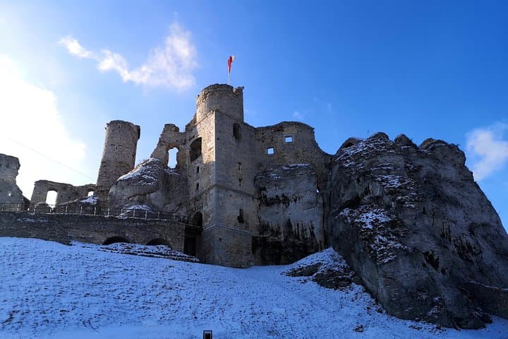 From Krakow: "The Witcher" Ogrodzieniec Castle Day Trip