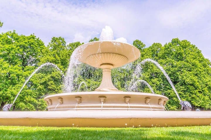 Discover Warsaw’s Gardens and Parks with a Local