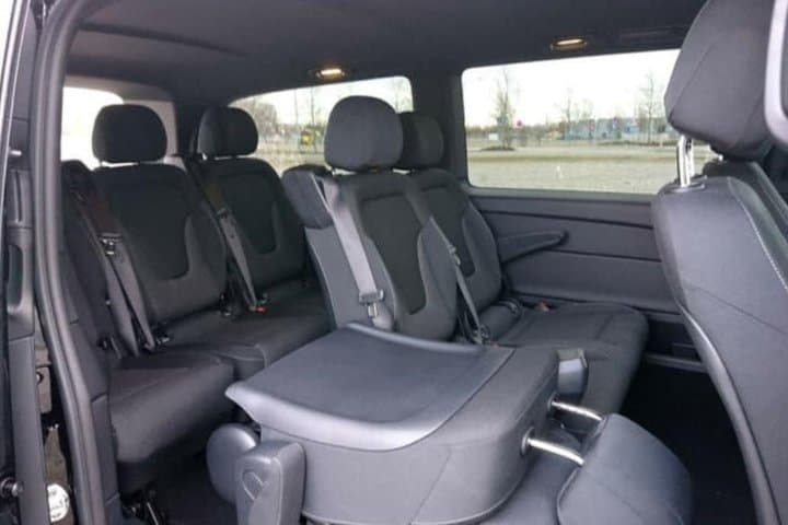 Transfer from Gdańsk/Gdańsk Airport to Sopot (4-6) pax and (7-8) pax