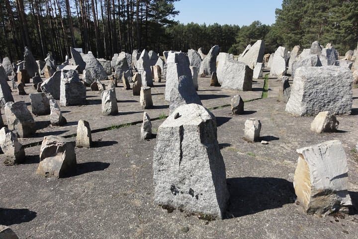 Treblinka - Tykocin - Lopuchowo Tour from Warsaw