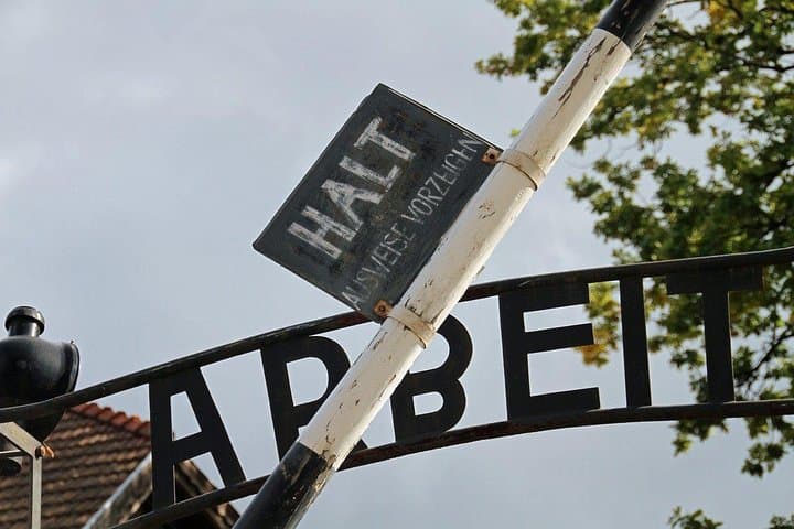 From Krakow: Private Transfer to Auschwitz-Birkenau