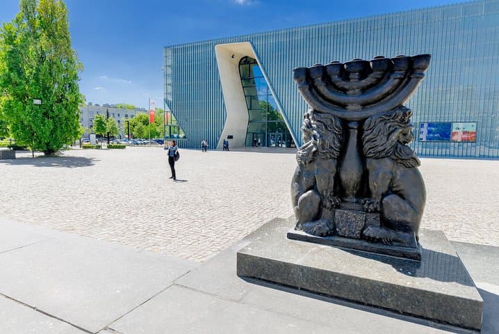 Jewish Legacy in Warsaw. Private Tour with the best local specialist.