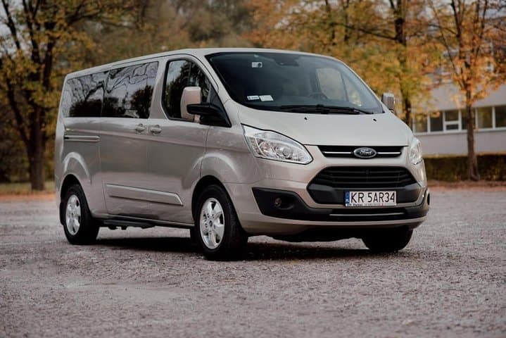 Krakow: Private Transfer to/from Warsaw