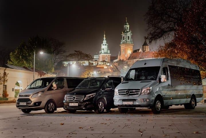 Krakow: Private Transfer to/from Budapest