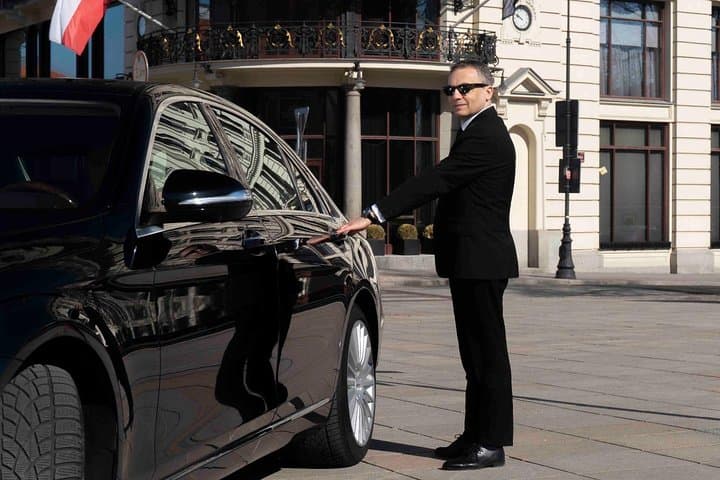 Luxury Warsaw Chopin Airport Transfer by private Limousine