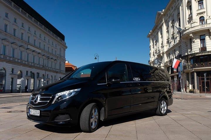 Krakow and Salt Mine Visit - Full Day Tour from Warsaw by private car