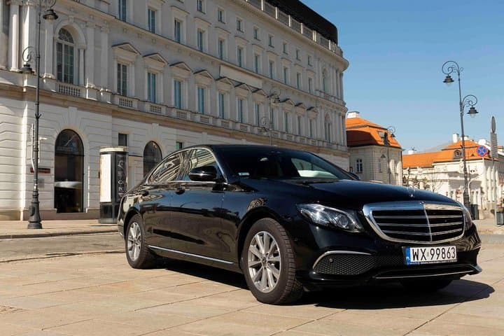 Luxury Warsaw Chopin Airport Transfer by private Limousine