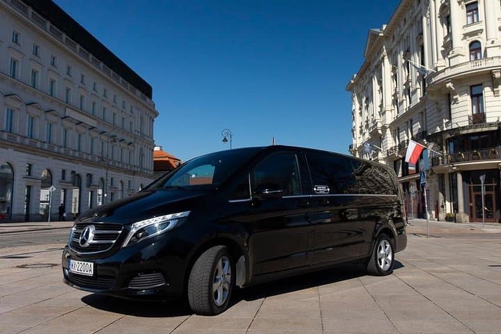 Auschwitz - Full Day Tour from Warsaw by private car